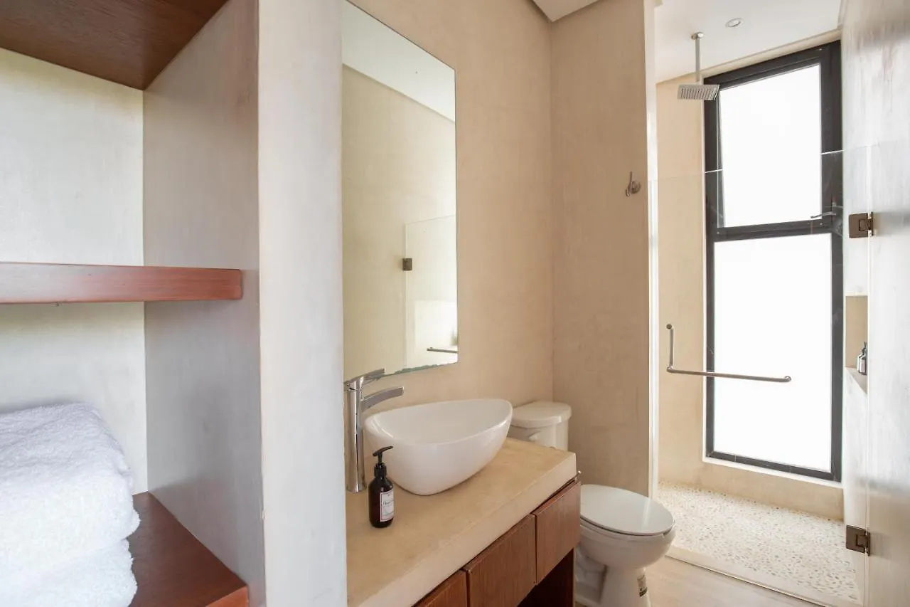 Modern 4Br Apartment In La Veleta With Rooftop Pool, Amazing Amenities & Incredible Jungle View Τουλούμ 0*,